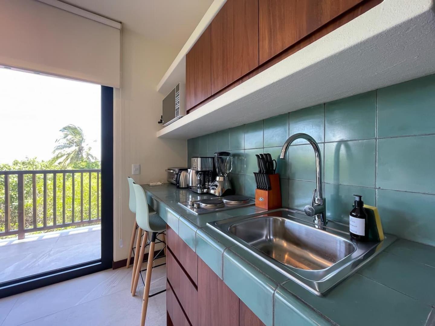 מלון הולבוקס איילנד Ocean View Loft In Punta Cocos - C102 מראה חיצוני תמונה